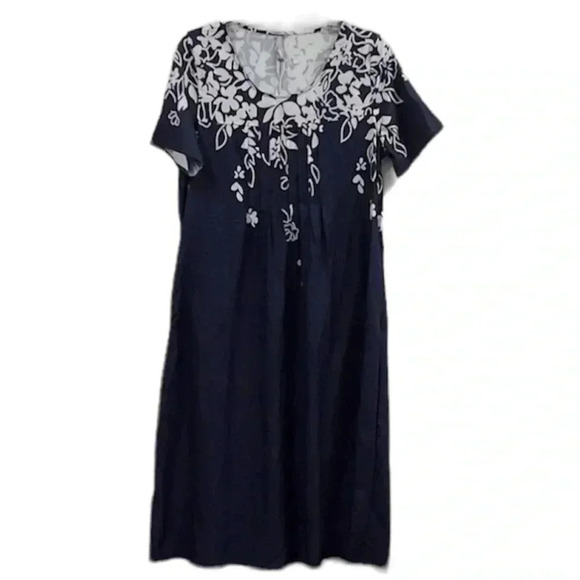 NoraCora dress size medium is perfect for any occasion - Picture 1 of 4